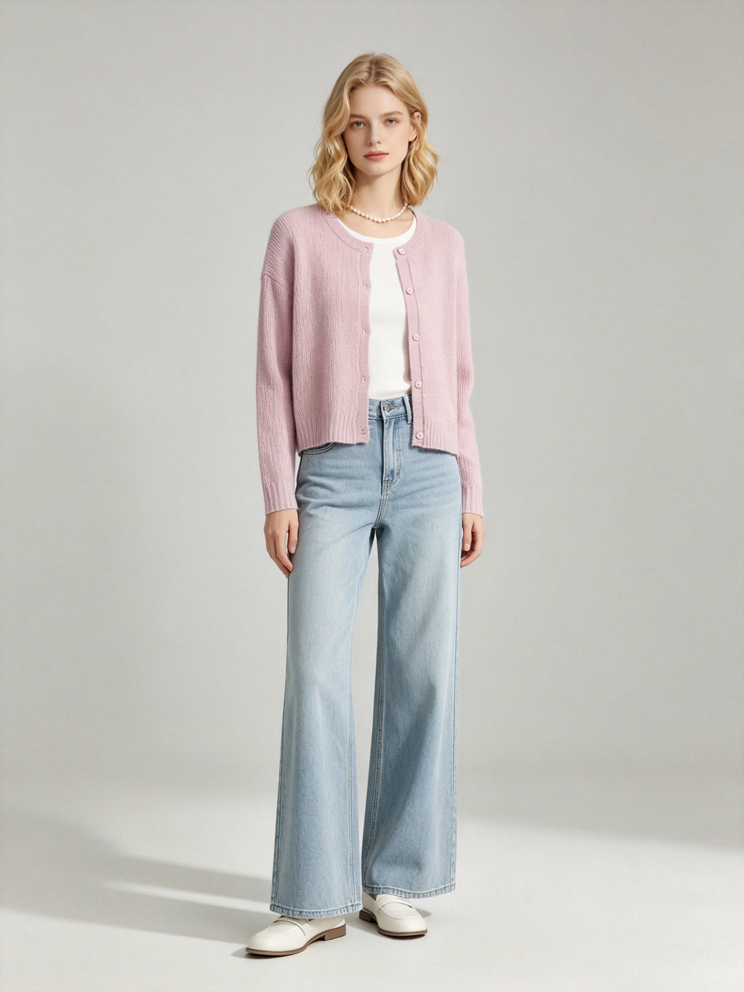 Women Soft Crew Neck Long-sleeved Knit Cardigan