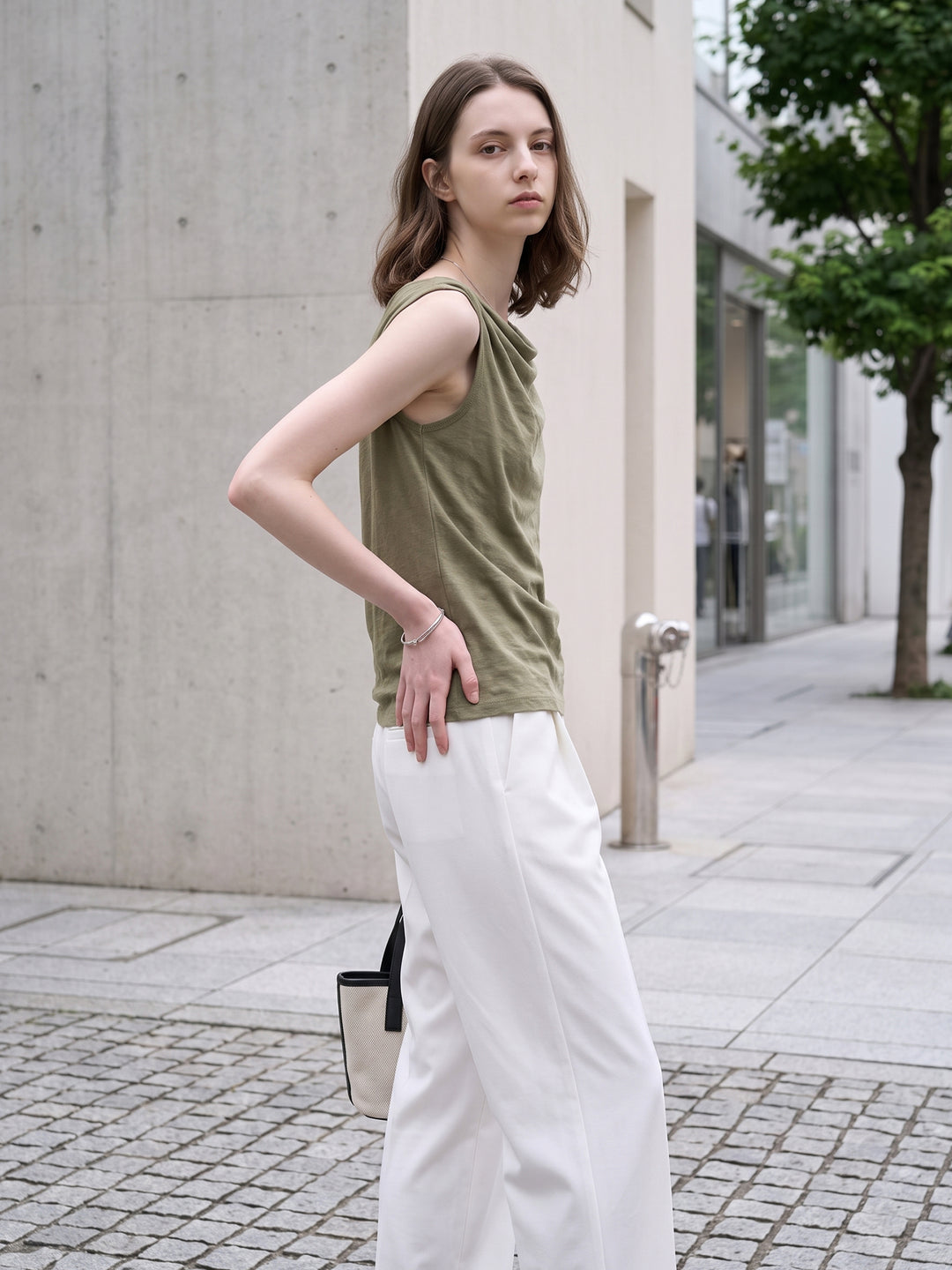 Old Money Asymmetric Cotton-Linen Knit Top — Twisted-Knot One-Shoulder Summer Vest