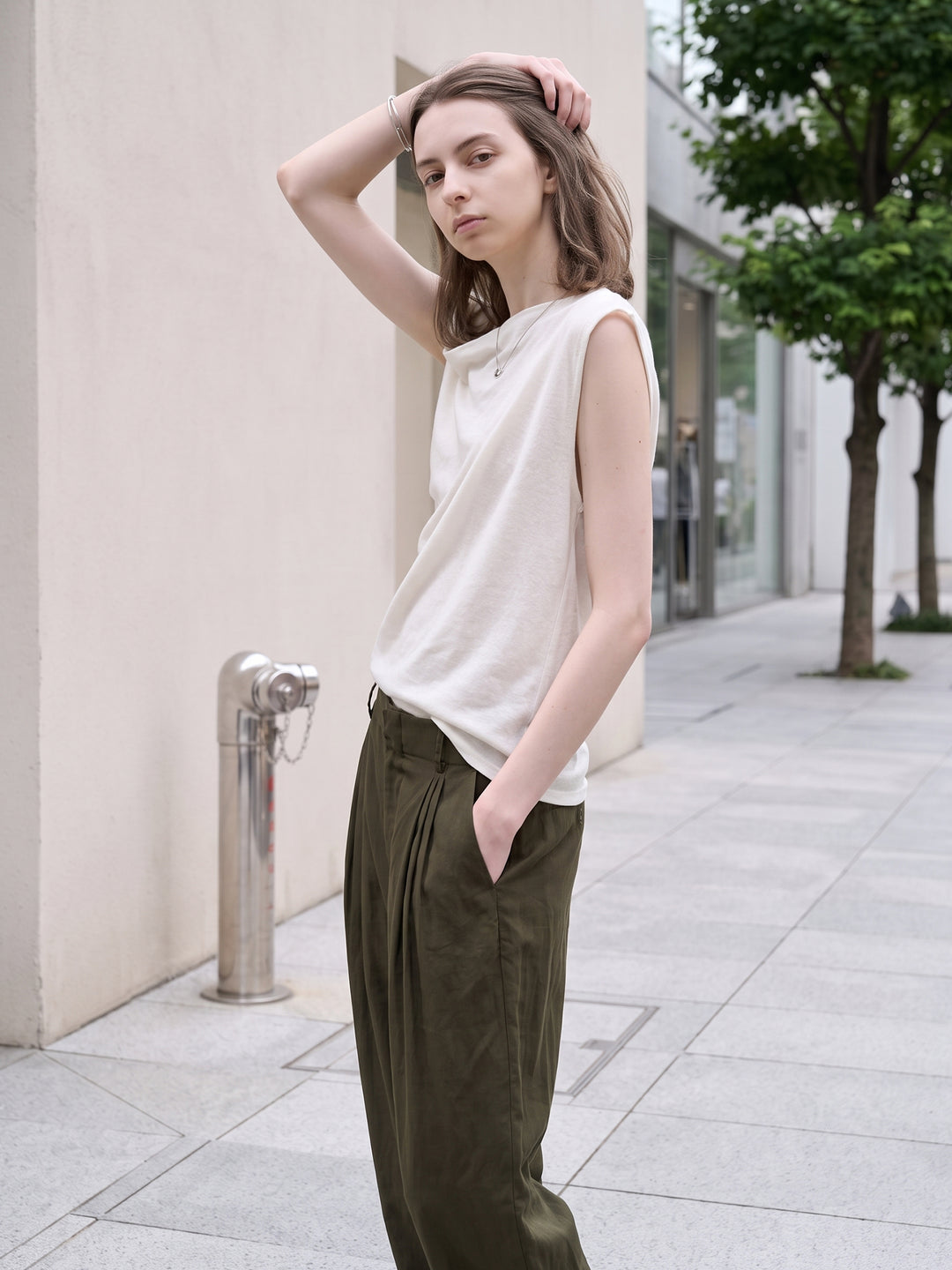 Old Money Asymmetric Cotton-Linen Knit Top — Twisted-Knot One-Shoulder Summer Vest
